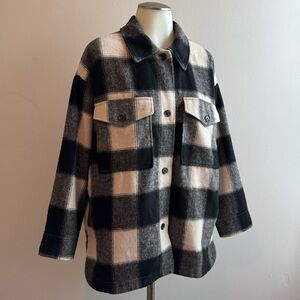 Banana Republic Plaid Black and White Women's Shacket
